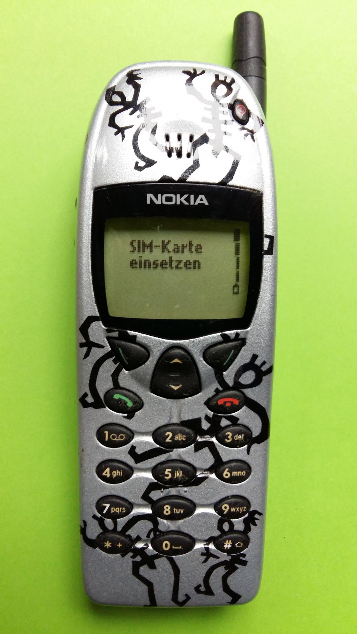 image-7304992-Nokia 6110 (8)1.jpg
